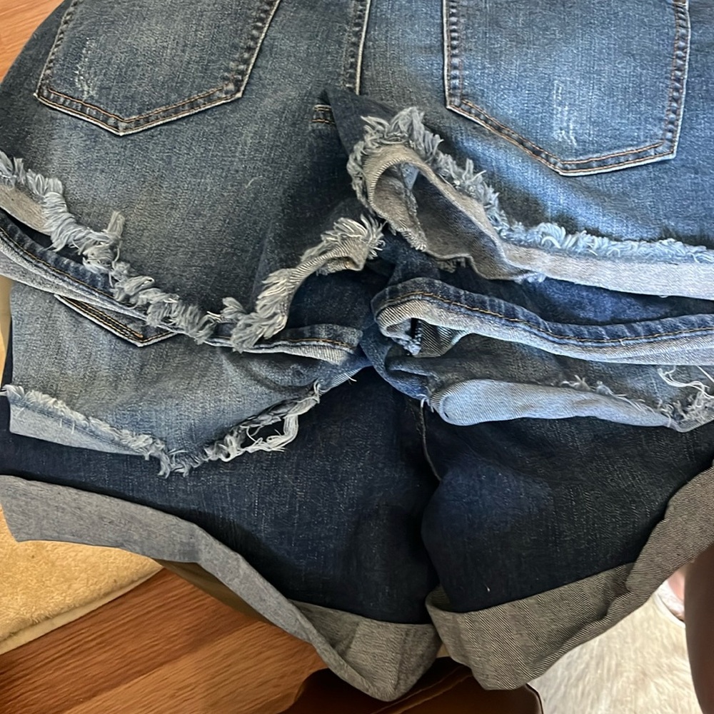 4 pairs of cute denium shorts